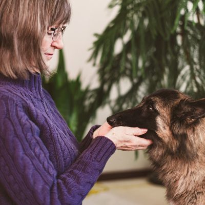 Intro to Animal Communication<br><span class="subwoohead">Learn About Interspecies Telepathic Communication</span>
